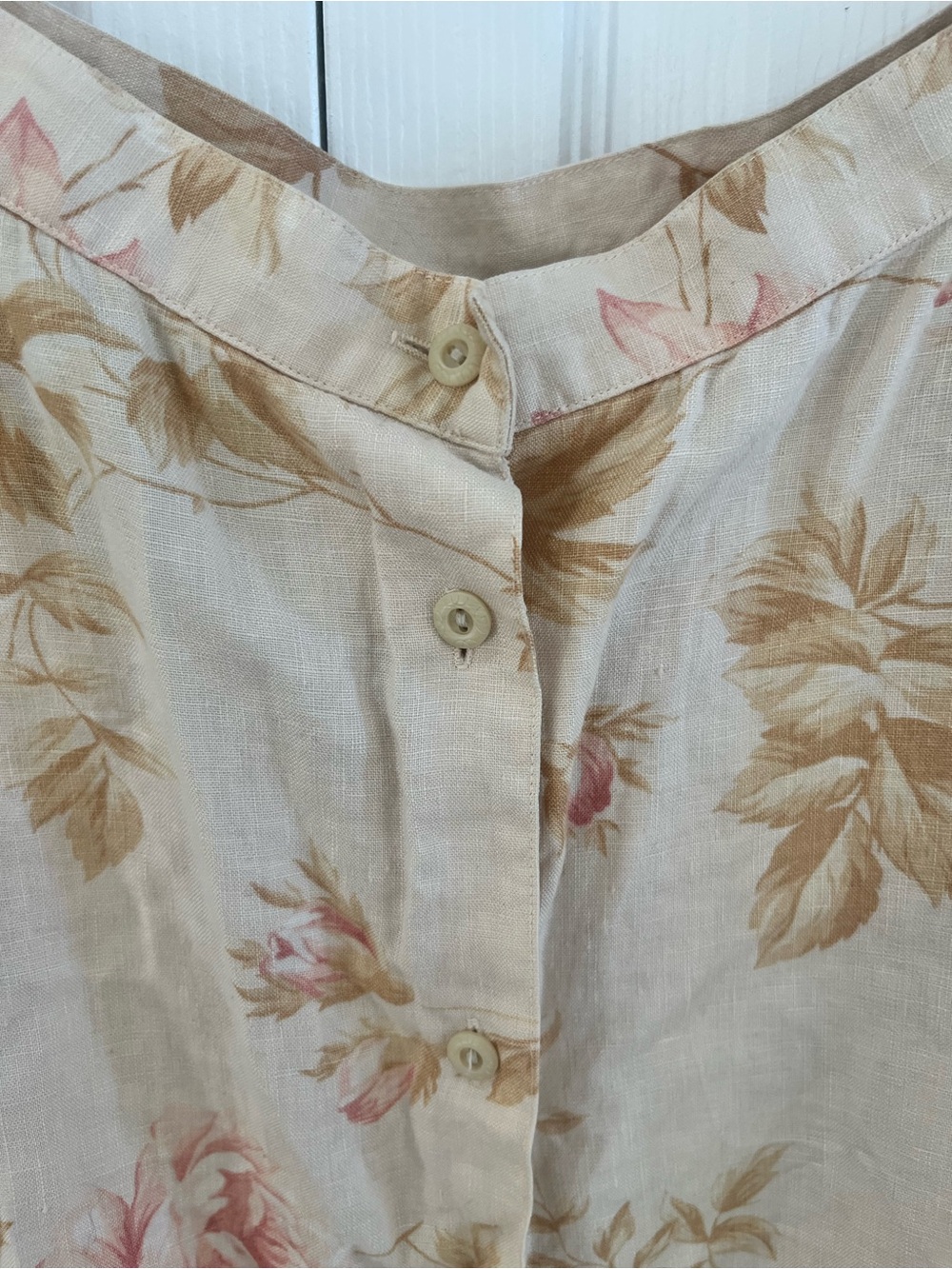 Vintage Lauren Ralph Lauren 100% linen floral button-front midi skirt, size 8. - Picture 4 of 11